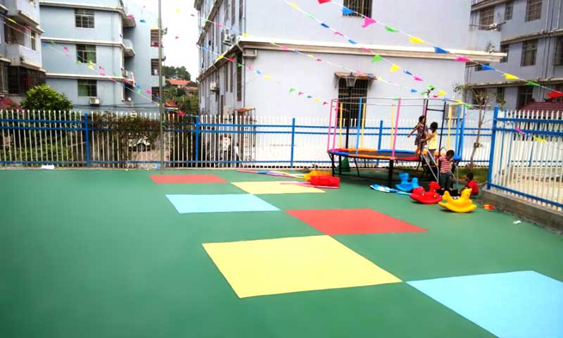 pvc兒童地板已經(jīng)廣泛應用于幼兒園室外地面